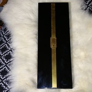 🟢. Vintage  Lacquer Box